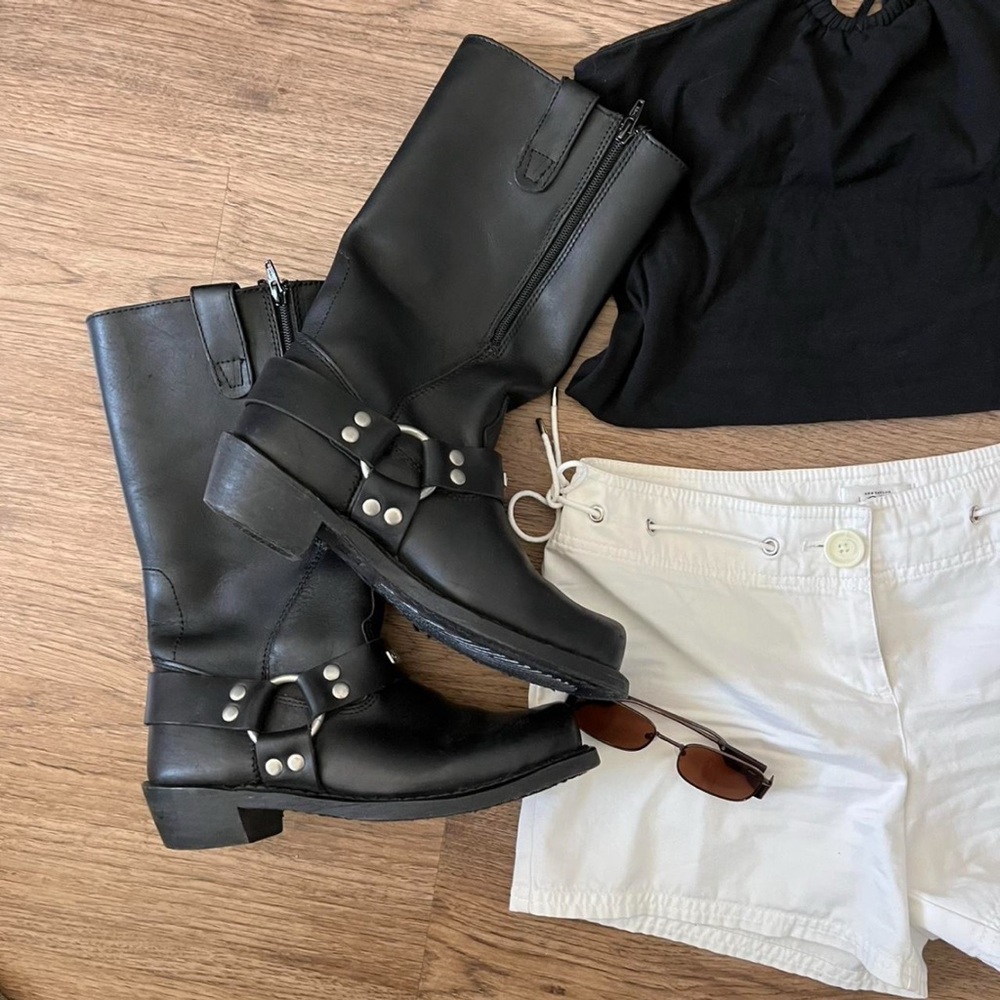 Vintage 2000s Y2K Black Leather Square Toe Biker Motorcycle Boots womans size 9